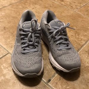 ASICS Gel Cumulus Running Shoes